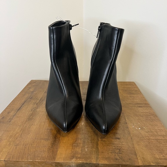 BCBGeneration Black ankle heel boots - Picture 3 of 7